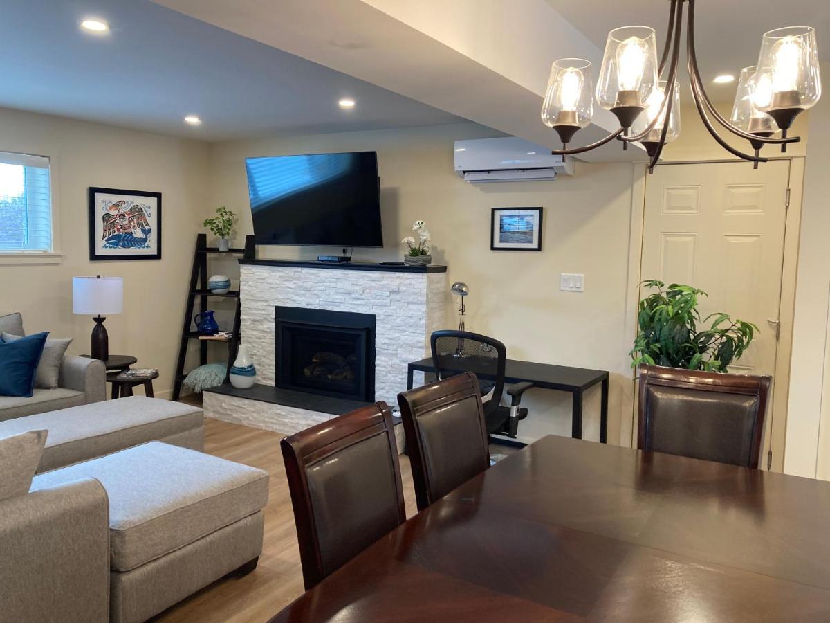 Bright Poolside Walkout Two Bedroom Basement Suite In The Okanagan Penticton Luaran gambar